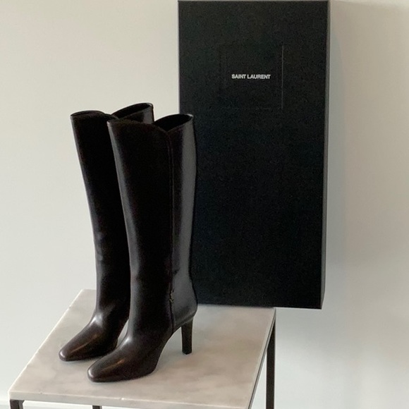 Saint Laurent Jane Boots - Picture 2 of 8